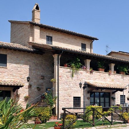 Terre Del Cantico Country House Spello Exterior photo